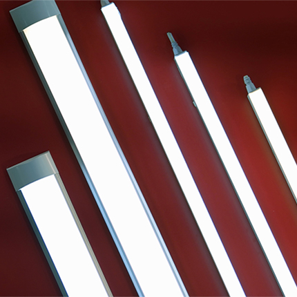 Úspornými LED trubicemi jednoduše nahradíte klasické zářivky